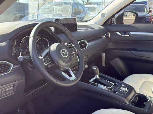 New 2025 MAZDA CX-5 AWD 2.5 S w/ Preferred Package image 18