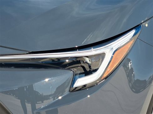 Used 2026 Toyota Corolla LE image 3