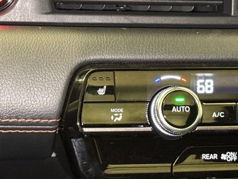 Certified 2025 Honda Pilot TrailSport image 29