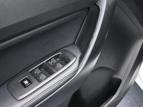 Used 2022 Ford Ranger Lariat w/ Equipment Group 501A High image 12