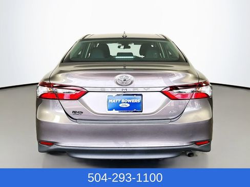Used 2022 Toyota Camry LE image 6