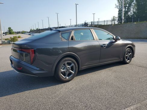 Used 2025 Kia K4 LXS FWD image 6