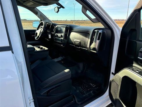 Used 2018 Chevrolet Silverado 2500 LT AWD/4WD image 11