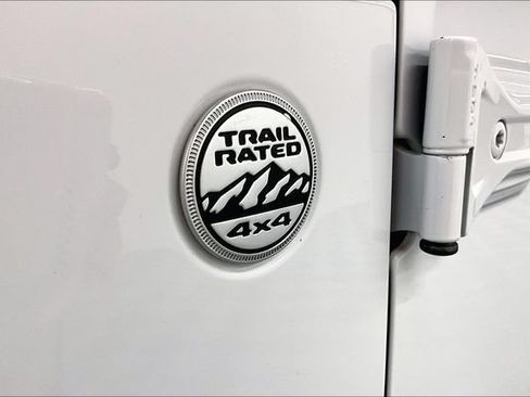 Used 2020 Jeep Wrangler Unlimited Sport AWD/4WD image 33