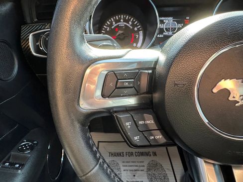 Used 2017 Ford Mustang GT Premium image 26
