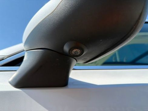 Certified 2023 Buick Envision Avenir AWD/4WD image 11