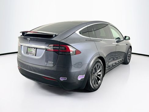 Used 2018 Tesla Model X 100D AWD/4WD image 9