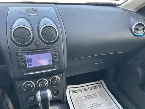 Used 2011 Nissan Rogue SV w/ SL Pkg image 23