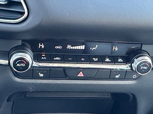 Certified 2025 MAZDA CX-30 AWD 2.5 S w/ Premium Package image 16