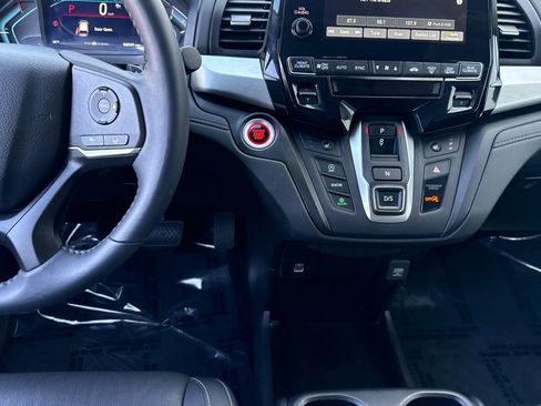 Certified 2024 Honda Odyssey EX-L image 28