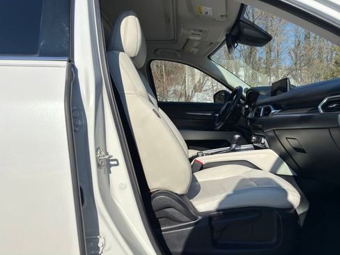 Used 2017 MAZDA CX-5 Grand Select image 29