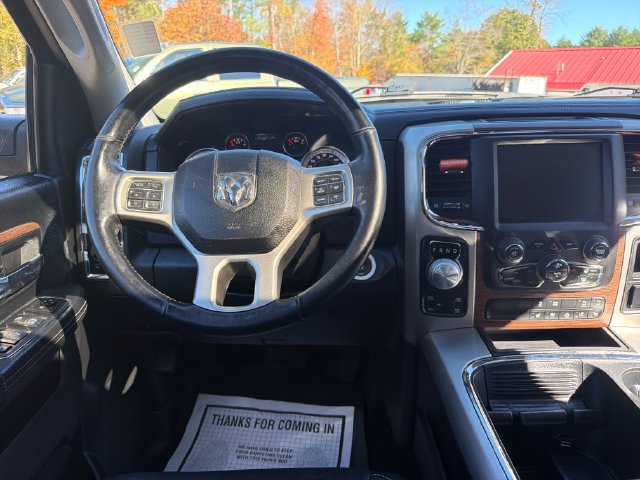 Used 2017 RAM 1500 Laramie w/ Convenience Group AWD/4WD image 16