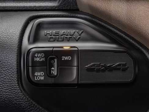 Used 2024 RAM 2500 Laramie w/ Safety Group AWD/4WD image 27