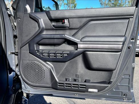 Used 2025 Toyota 4Runner SR5 image 21