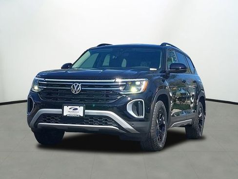 New 2026 Volkswagen Atlas Peak Edition AWD/4WD image 1