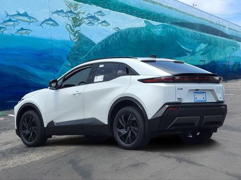 New 2026 Toyota C-HR AWD/4WD image 2