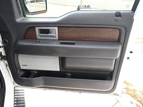 Used 2014 Ford F150 Lariat w/ Equipment Group 502A Luxury image 43