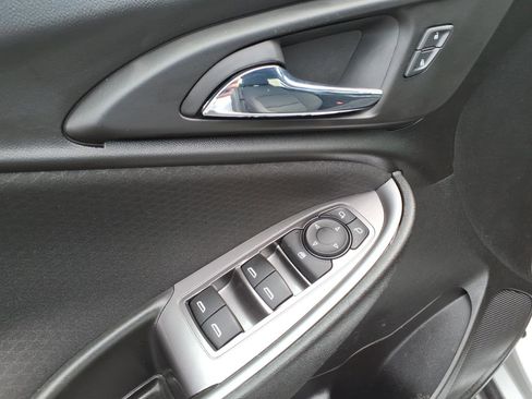 Certified 2020 Chevrolet Malibu RS image 12