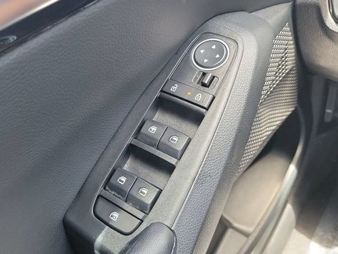 Used 2023 Kia Seltos S FWD image 18