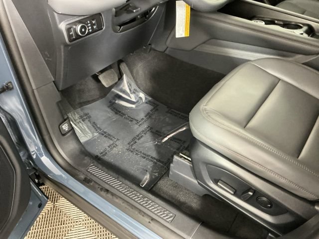 Used 2026 Ford Explorer Active w/ Active Comfort Package AWD/4WD image 16