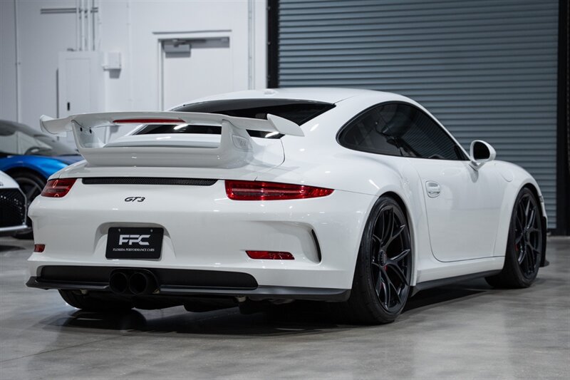 Used 2014 Porsche 911 GT3 RWD image 15