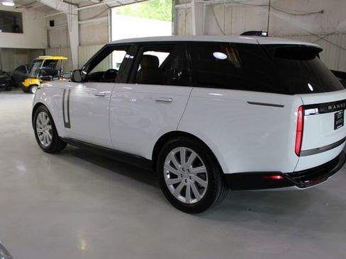 Used 2023 Land Rover Range Rover SE AWD/4WD image 45