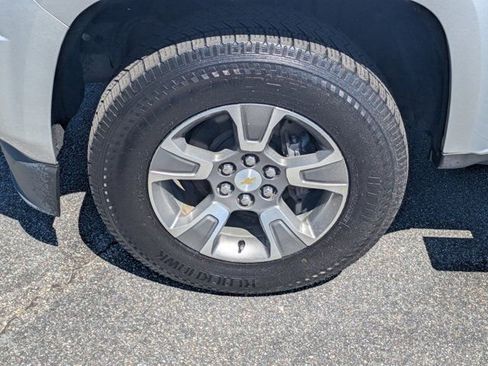 Used 2017 Chevrolet Colorado Z71 image 10