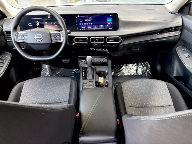 Used 2026 Nissan Sentra SV w/ Floor Mat Package FWD image 22