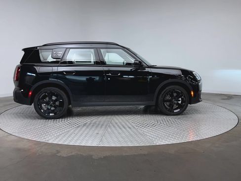 Certified 2025 MINI Cooper Countryman S AWD/4WD image 5