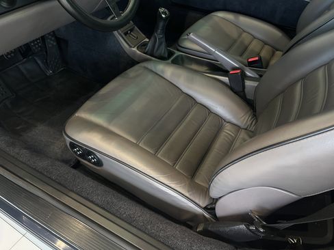 Used 1992 Porsche 911 Carrera image 19