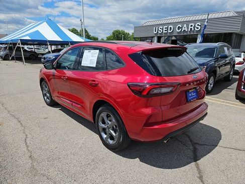 Used 2023 Ford Escape ST-Line w/ Tech Pack #1 FWD image 3
