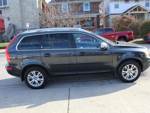 Used 2013 Volvo XC90 3.2 image 4