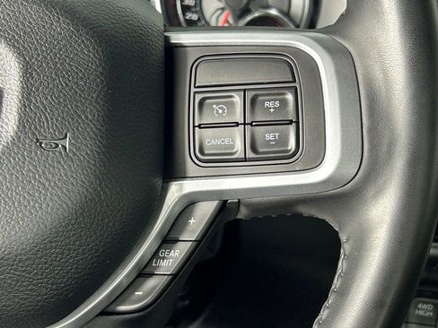 Used 2022 RAM 2500 Big Horn w/ Level C Equiment Group AWD/4WD image 26