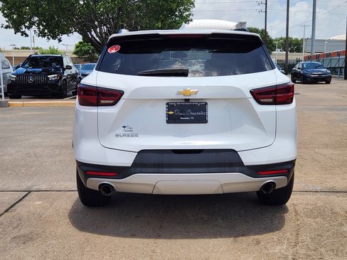 Used 2024 Chevrolet Blazer LT w/ Convenience Package FWD image 7
