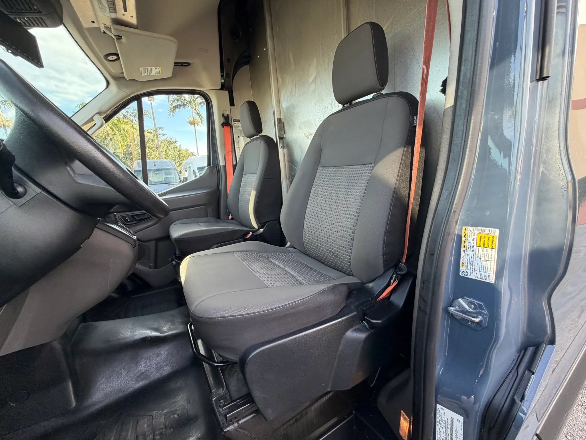 Used 2020 Ford Transit 250 148 High Roof Extended RWD image 15