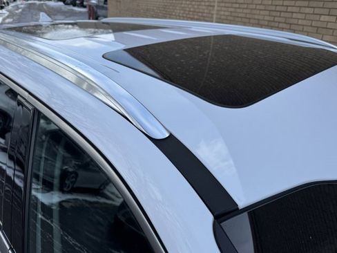 Used 2024 Kia Telluride SX Prestige w/ Towing Package image 7