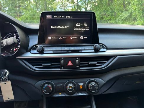 Used 2023 Kia Forte LXS FWD image 21