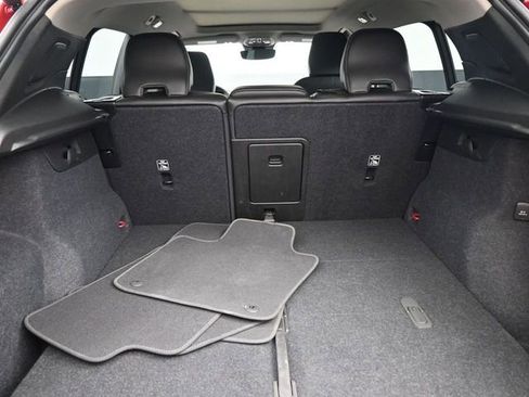 Used 2023 Volvo XC40 B5 Plus w/ Driver Assist Package image 30