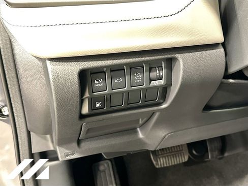 New 2026 Subaru Forester Touring AWD/4WD image 10