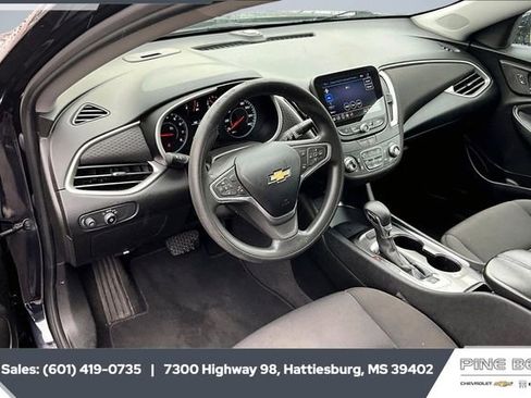 Used 2023 Chevrolet Malibu LT image 12