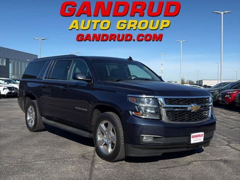 Used 2017 Chevrolet Suburban LT AWD/4WD image 1
