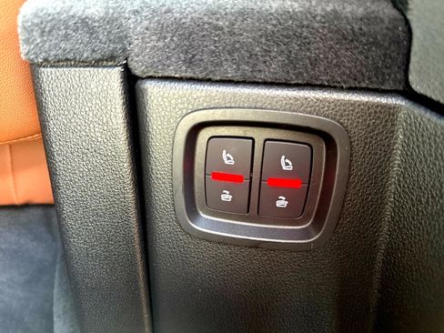 Used 2020 Audi Q7 3.0T Prestige w/ Prestige Package image 15