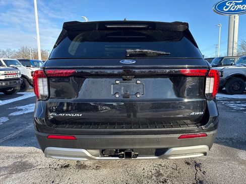 Used 2025 Ford Explorer Platinum w/ LUX Leather Package image 8