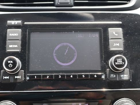 Used 2018 Honda CR-V LX image 9