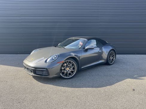 Certified 2022 Porsche 911 Carrera image 1