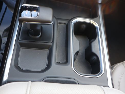 Certified 2023 GMC Sierra 1500 SLT w/ SLT Premium Package image 15