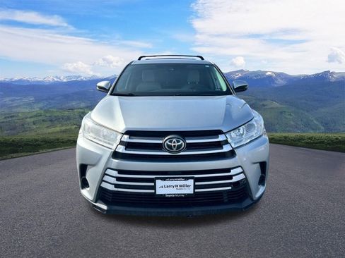 Used 2019 Toyota Highlander LE image 8
