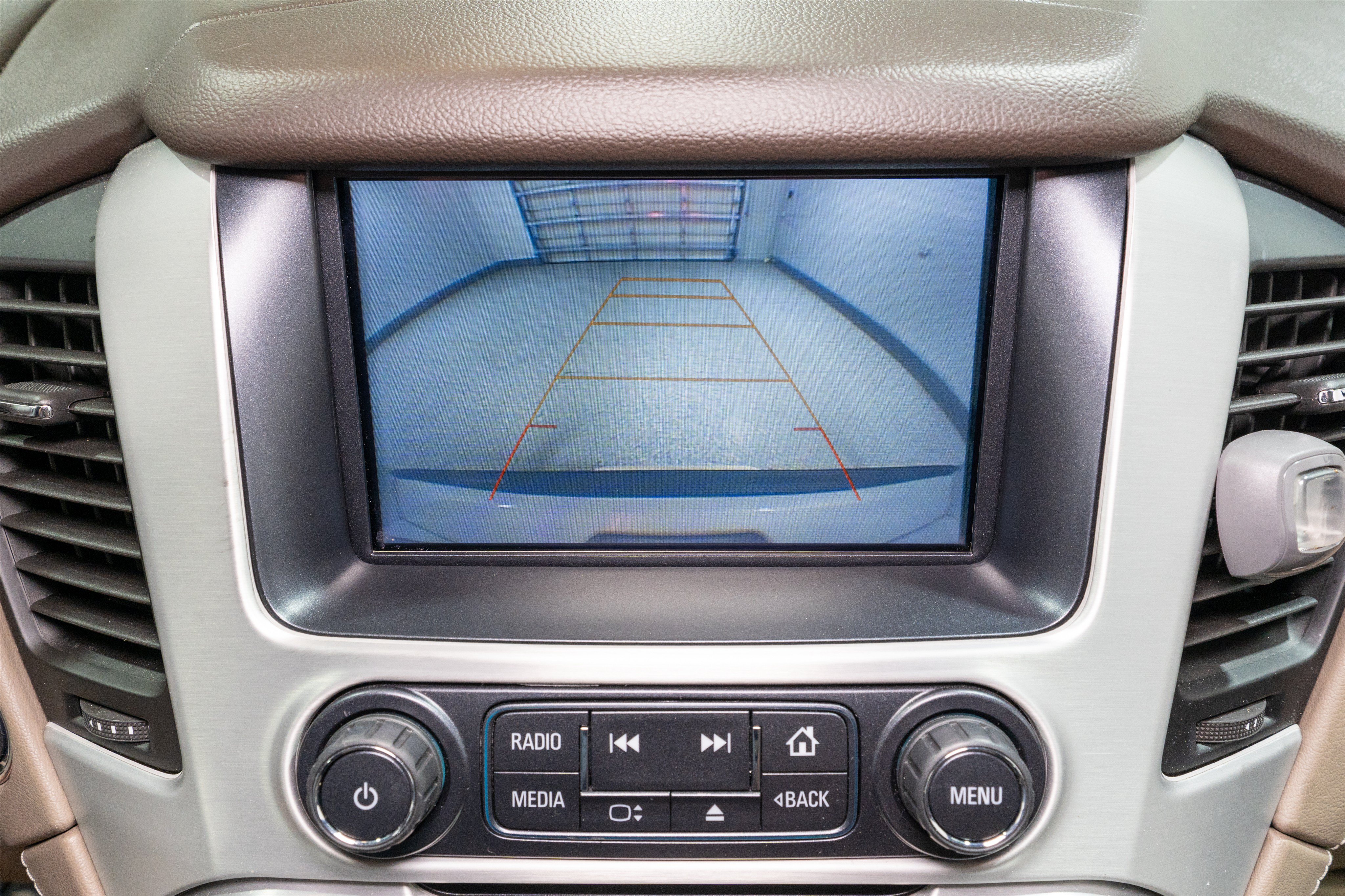 Used 2019 GMC Yukon SLT w/ Premium Edition AWD/4WD image 20
