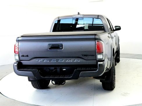 Certified 2022 Toyota Tacoma TRD Pro AWD/4WD image 5