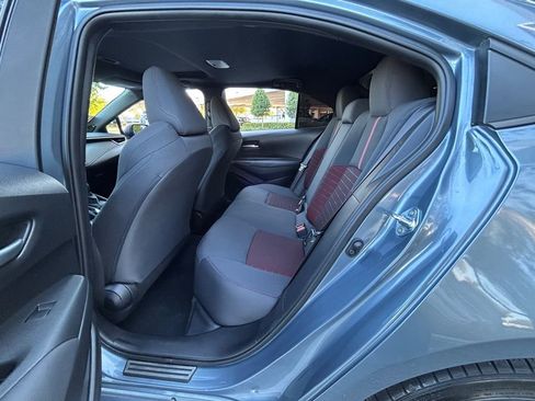 Used 2023 Toyota Corolla SE w/ SE Premium Package image 38